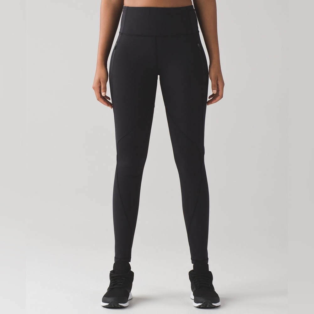 Lululemon run it out tight 28''